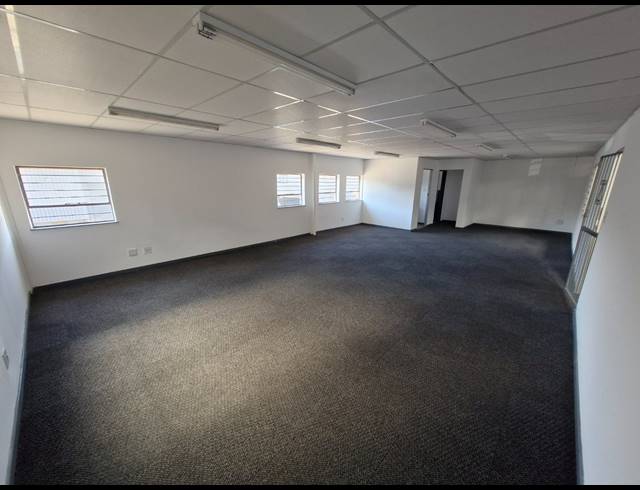 504M² WAREHOUSE TO LET IN WADEVILLE